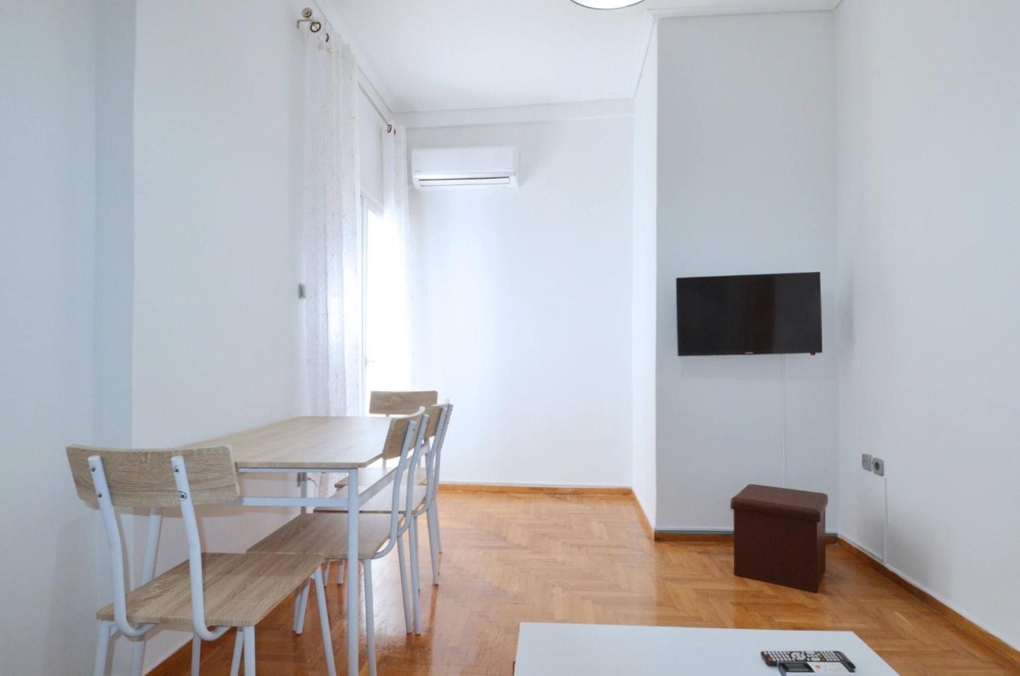 אתונה A Cozy Minimal Apartment At Koukaki, Dimitrako... מראה חיצוני תמונה